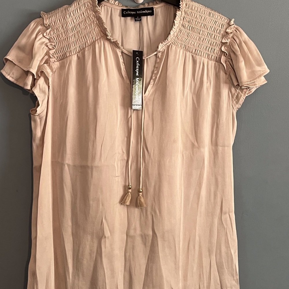 SELLING CATHERINE MALANDRINO BLOUSE FOR WOMEN SIZE SMALL COLOR TAN SHORT SLEEVE